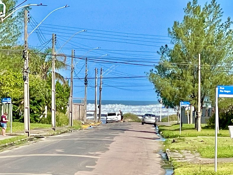 Cerca del mar, con Piscina y Sala de Juegos