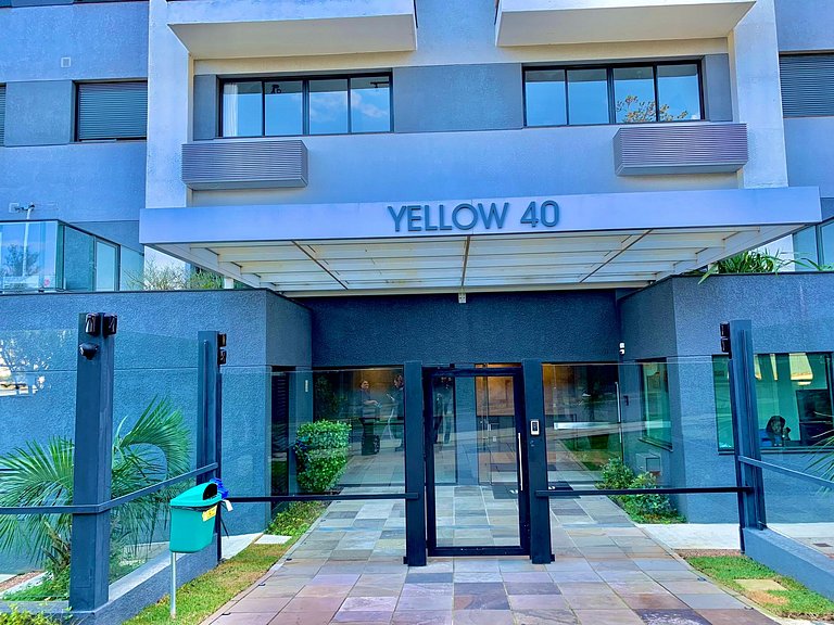 Yellow - Apartamento 802